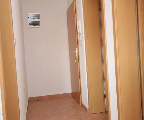 דירה With A Parking Space Pag - 6525 *