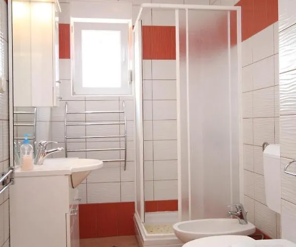 With A Parking Space Pag - 6525