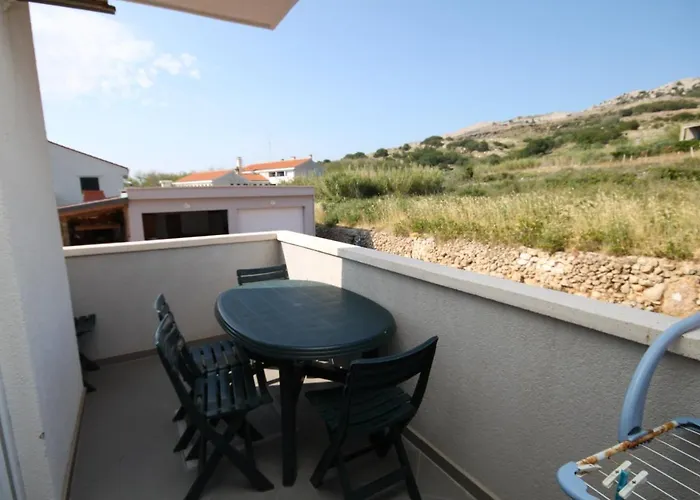 דירה With A Parking Space Pag - 6525 *