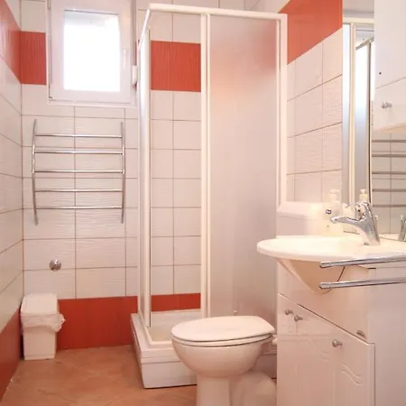 With A Parking Space Pag - 6525 *