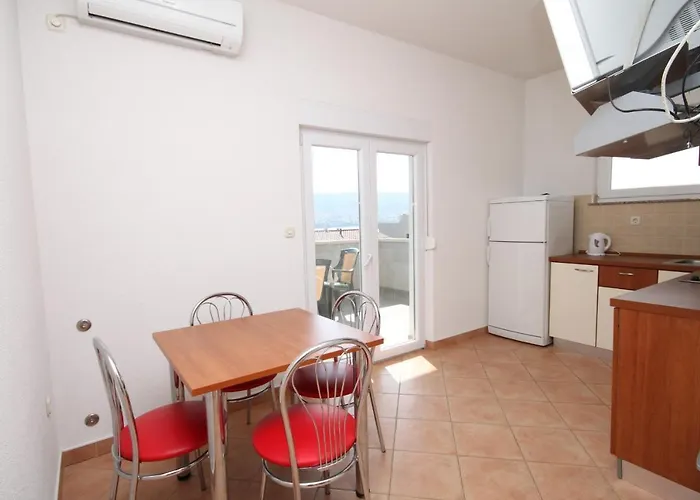 Apartments With A Parking Space Pag - 6525 Pag Town