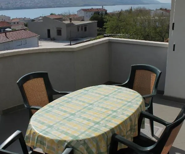 Apartman Apartments With A Parking Space Pag - 6525 *