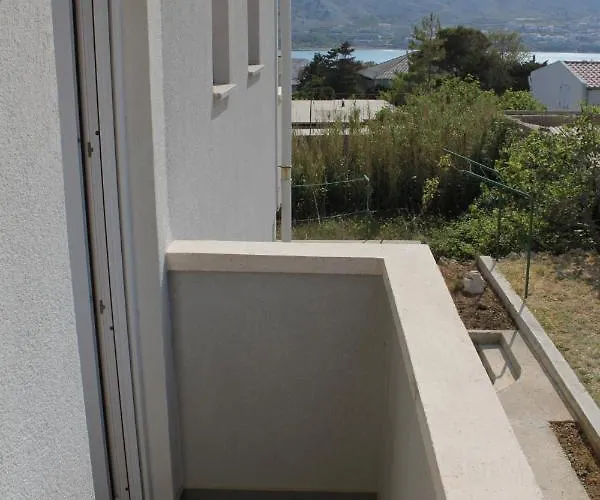 Apartman Apartments With A Parking Space Pag - 6525 *