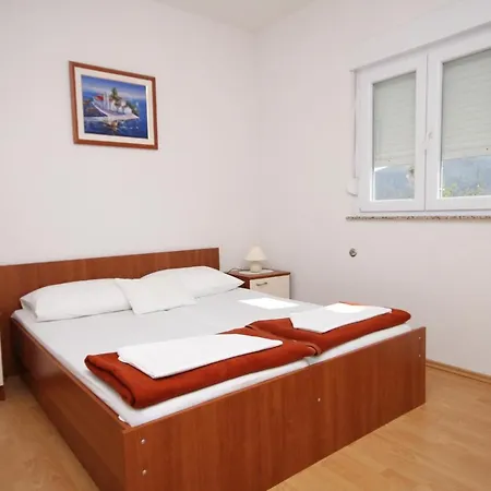 Apartamento With A Parking Space Pag - 6525 *