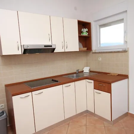 With A Parking Space Pag - 6525 Pag Town