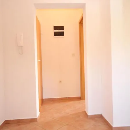 With A Parking Space Pag - 6525 Apartamento Pag Town