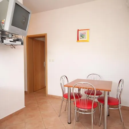 With A Parking Space Pag - 6525 *