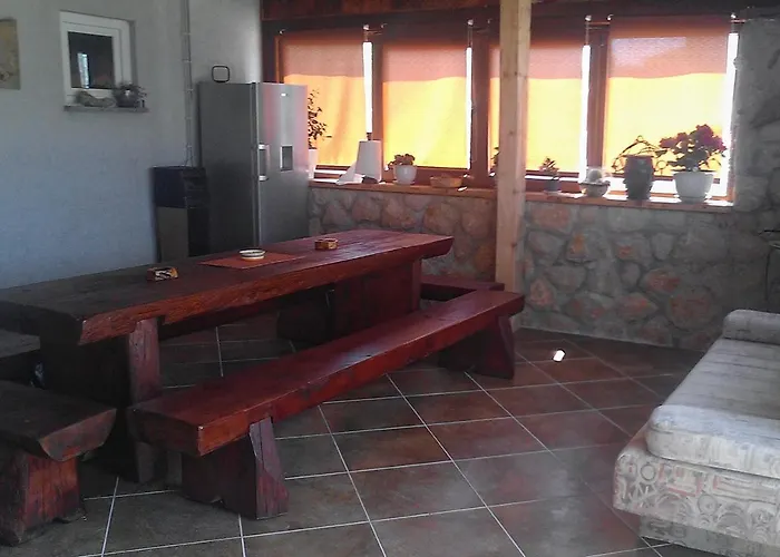 With A Parking Space Pag - 6525