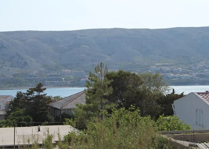 With A Parking Space Pag - 6525 *