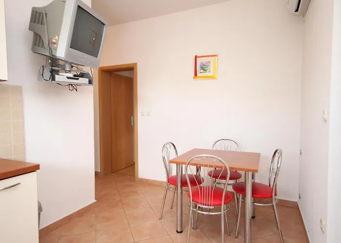 With A Parking Space Pag - 6525 *